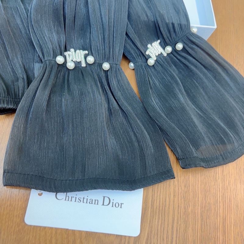 Christian Dior Ice Silk Sleeves